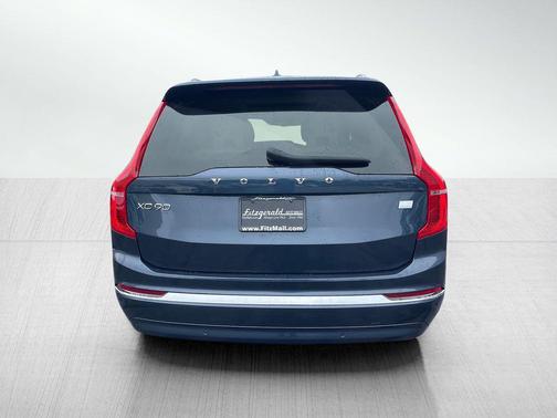 2023 Volvo XC90 Recharge Plug-In Hybrid T8 Plus Bright Theme 7-Seater