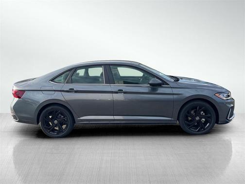 2026 Volkswagen Jetta 1.4T SE