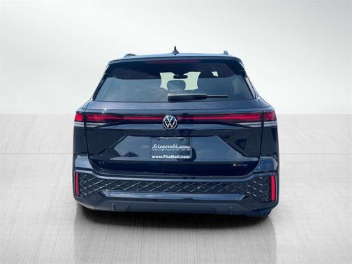 2025 Volkswagen Tiguan 2.0T SE R-Line Black 4MOTION