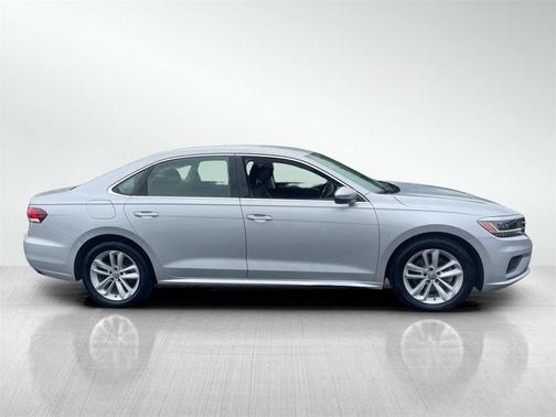 2020 Volkswagen Passat 2.0T SE