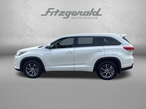 Blizzard Pearl 2018 Toyota Highlander Hybrid XLE
