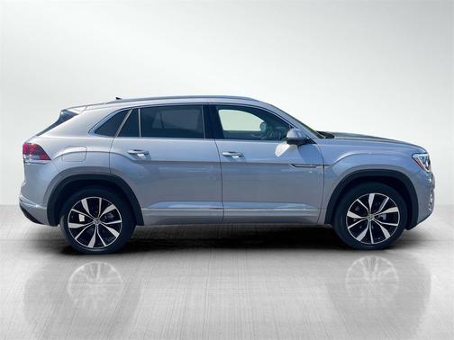 2025 Volkswagen Atlas Cross Sport 2.0T SEL Premium