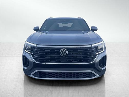 2025 Volkswagen Atlas Cross Sport 2.0T SE w/Technology 4MOTION