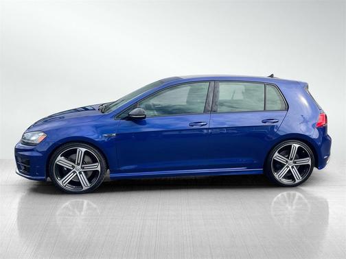 2016 Volkswagen Golf R 4-Door w/DCC & Navigation