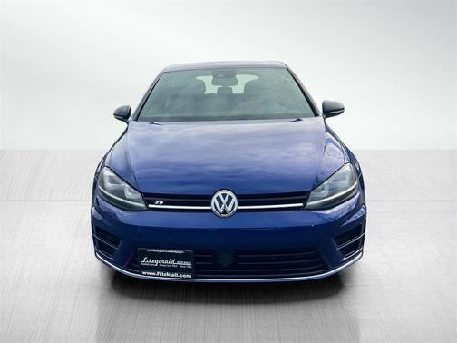 2016 Volkswagen Golf R 4-Door w/DCC & Navigation