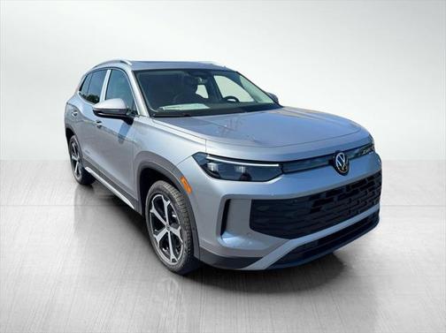 2025 Volkswagen Tiguan 2.0T SE 4MOTION
