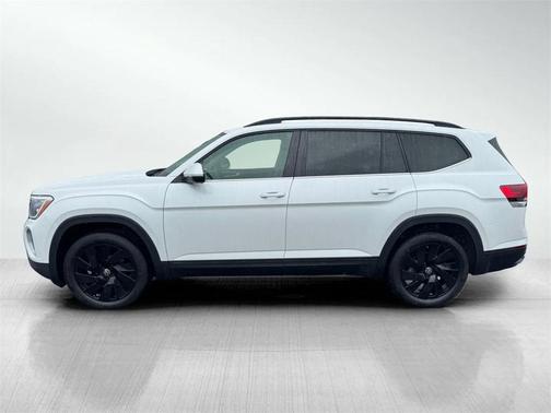 2026 Volkswagen Atlas 2.0T SE w/Technology 4MOTION