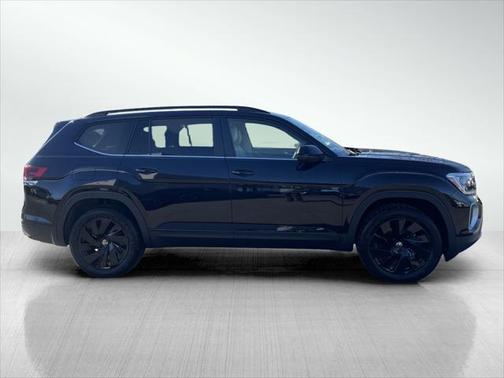 2025 Volkswagen Atlas 2.0T SE w/Technology 4MOTION