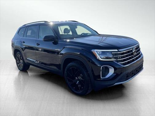 2025 Volkswagen Atlas 2.0T SE w/Technology 4MOTION