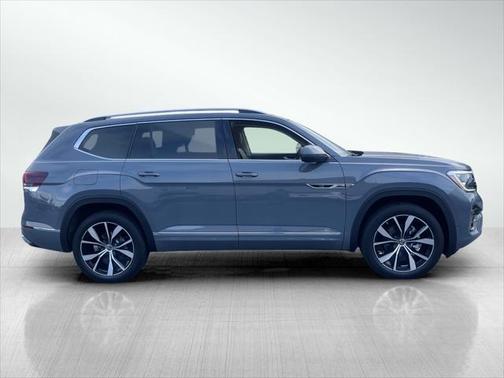 2025 Volkswagen Atlas 2.0T SEL Premium R-Line 4MOTION