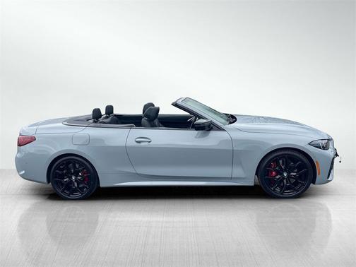 2025 BMW M440 i xDrive