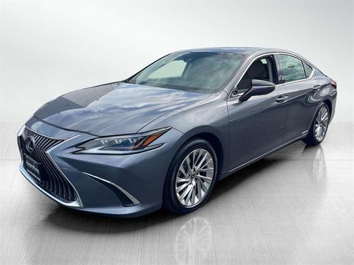 2021 Lexus ES 300h Ultra Luxury
