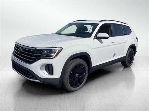 2025 Volkswagen Atlas 2.0T SE w/Technology 4MOTION