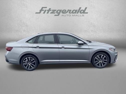 2026 Volkswagen Jetta 1.4T SE