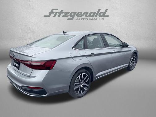 2026 Volkswagen Jetta 1.4T SE