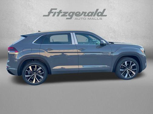 2026 Volkswagen Atlas Cross Sport 2.0T SEL Premium