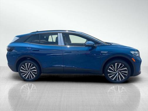 2025 Volkswagen ID.4 AWD Pro