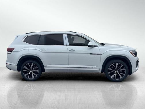 2026 Volkswagen Atlas 2.0T SEL Premium R-Line 4MOTION