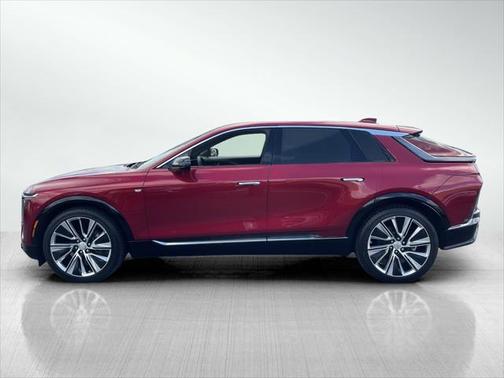 2024 Cadillac LYRIQ Luxury w/1SE
