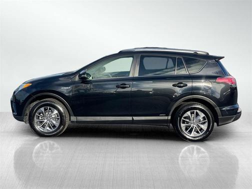 2017 Toyota RAV4 Hybrid LE Plus