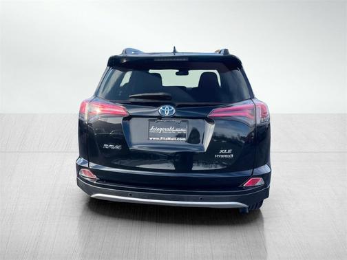 2017 Toyota RAV4 Hybrid LE Plus