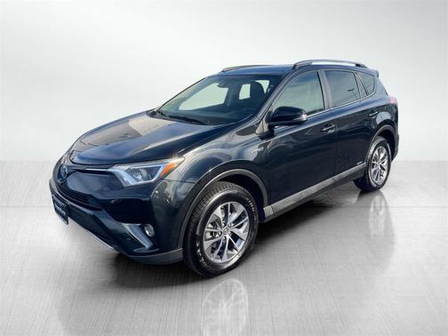 2017 Toyota RAV4 Hybrid LE Plus