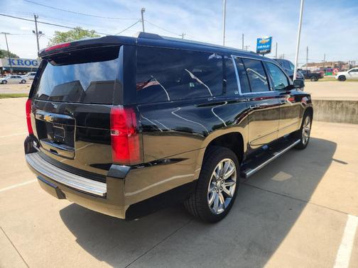 2016 Chevrolet Suburban LTZ