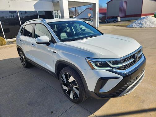 2023 Volkswagen Taos 1.5T SEL