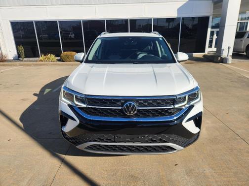 2023 Volkswagen Taos 1.5T SEL