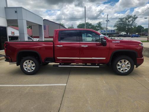 2025 Chevrolet Silverado 2500 High Country