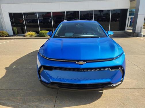 2026 Chevrolet Equinox EV LT 2