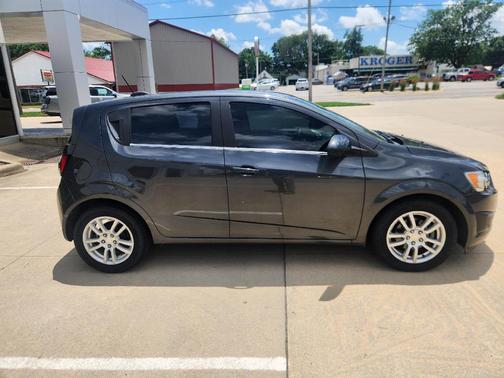 Nightfall Gray Metallic 2016 Chevrolet Sonic LT