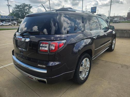 2016 GMC Acadia Denali