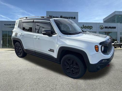 2017 Jeep Renegade Trailhawk