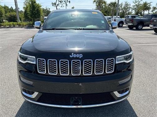 2020 Jeep Grand Cherokee Summit