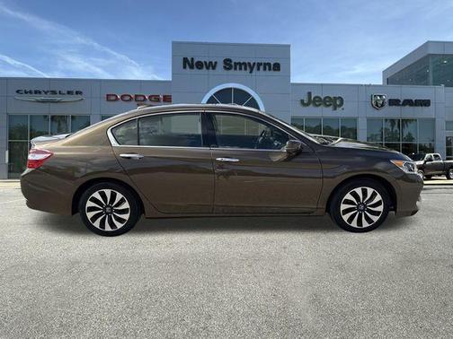 2017 Honda Accord Hybrid EX-L