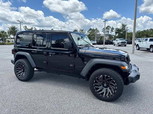 2022 Jeep Wrangler Unlimited Sport