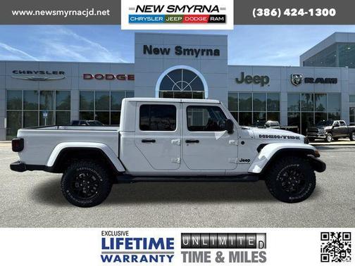 2025 Jeep Gladiator Sport