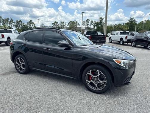 2022 Alfa Romeo Stelvio Sprint
