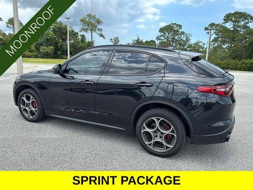 2022 Alfa Romeo Stelvio Sprint