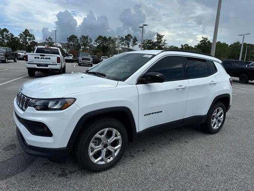2025 Jeep Compass Latitude