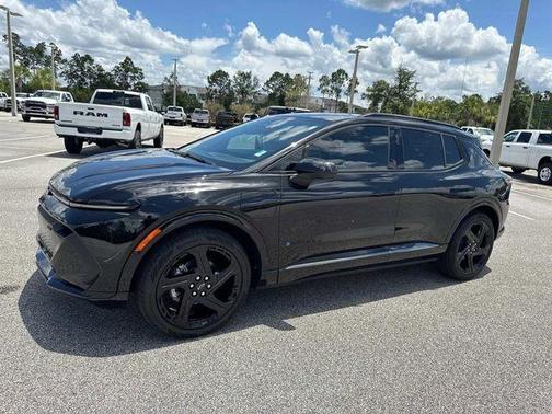2025 Chevrolet Equinox EV RS