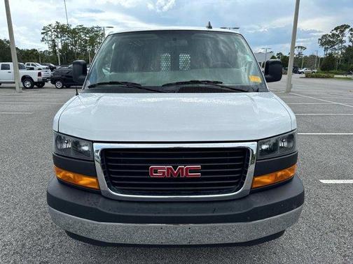 2023 GMC Savana 2500 Work Van