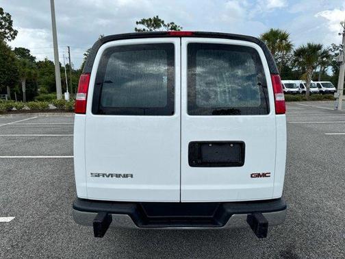 2023 GMC Savana 2500 Work Van