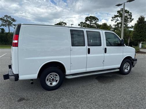 2023 GMC Savana 2500 Work Van