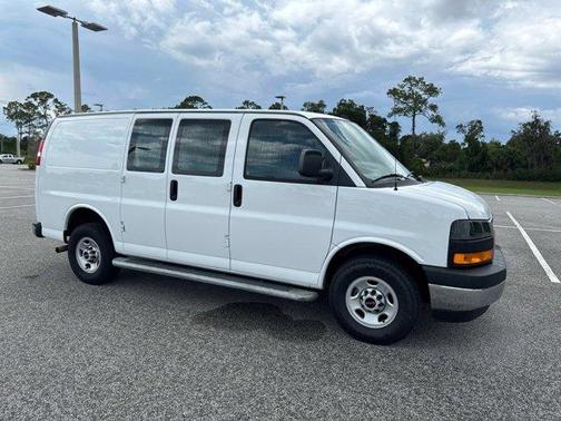 2023 GMC Savana 2500 Work Van