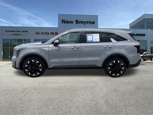 2025 Kia Sorento EX