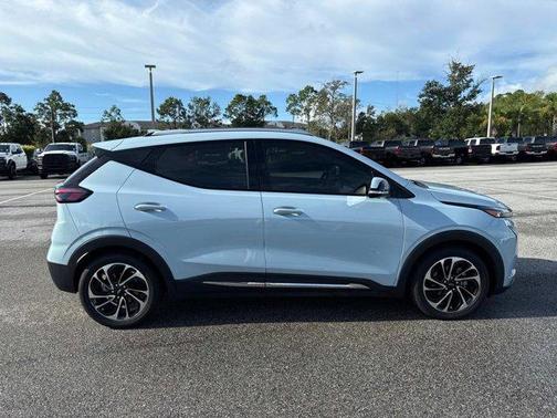 2022 Chevrolet Bolt EUV Premier