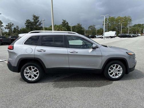 2018 Jeep Cherokee Latitude Plus