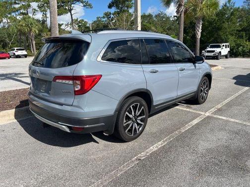 2022 Honda Pilot Touring 7-Passenger